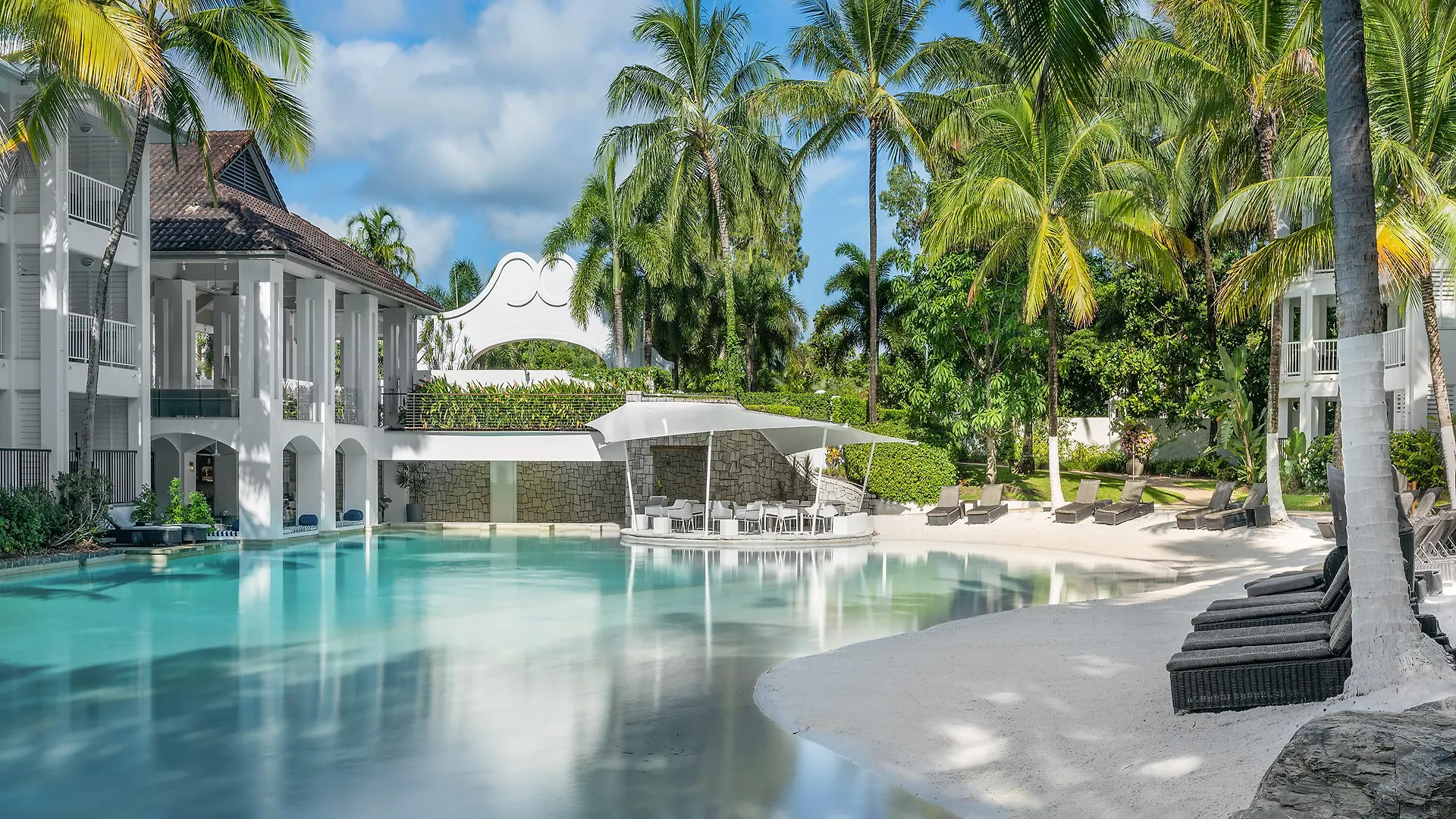 Peppers Beach Club Port Douglas Resort