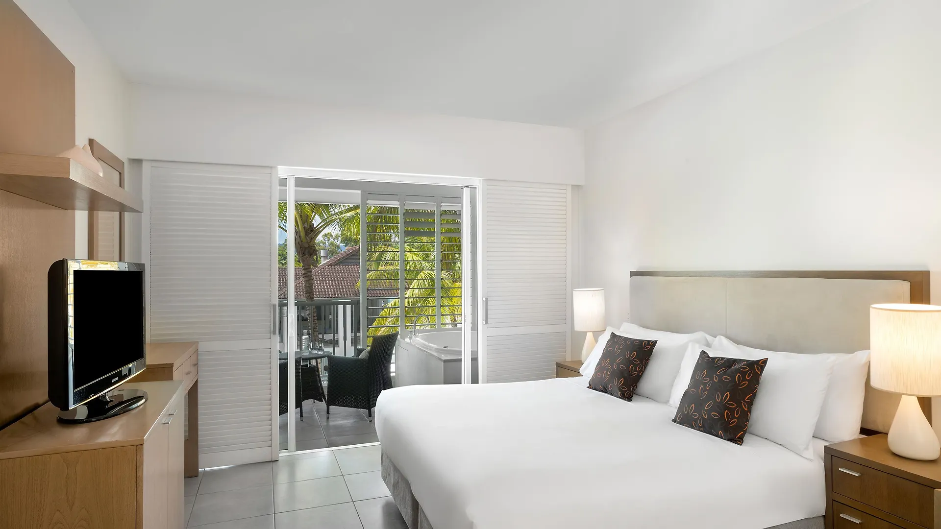 Resort Peppers Beach Club Port Douglas